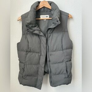 Forever 21 Charcoal Puffer Coat